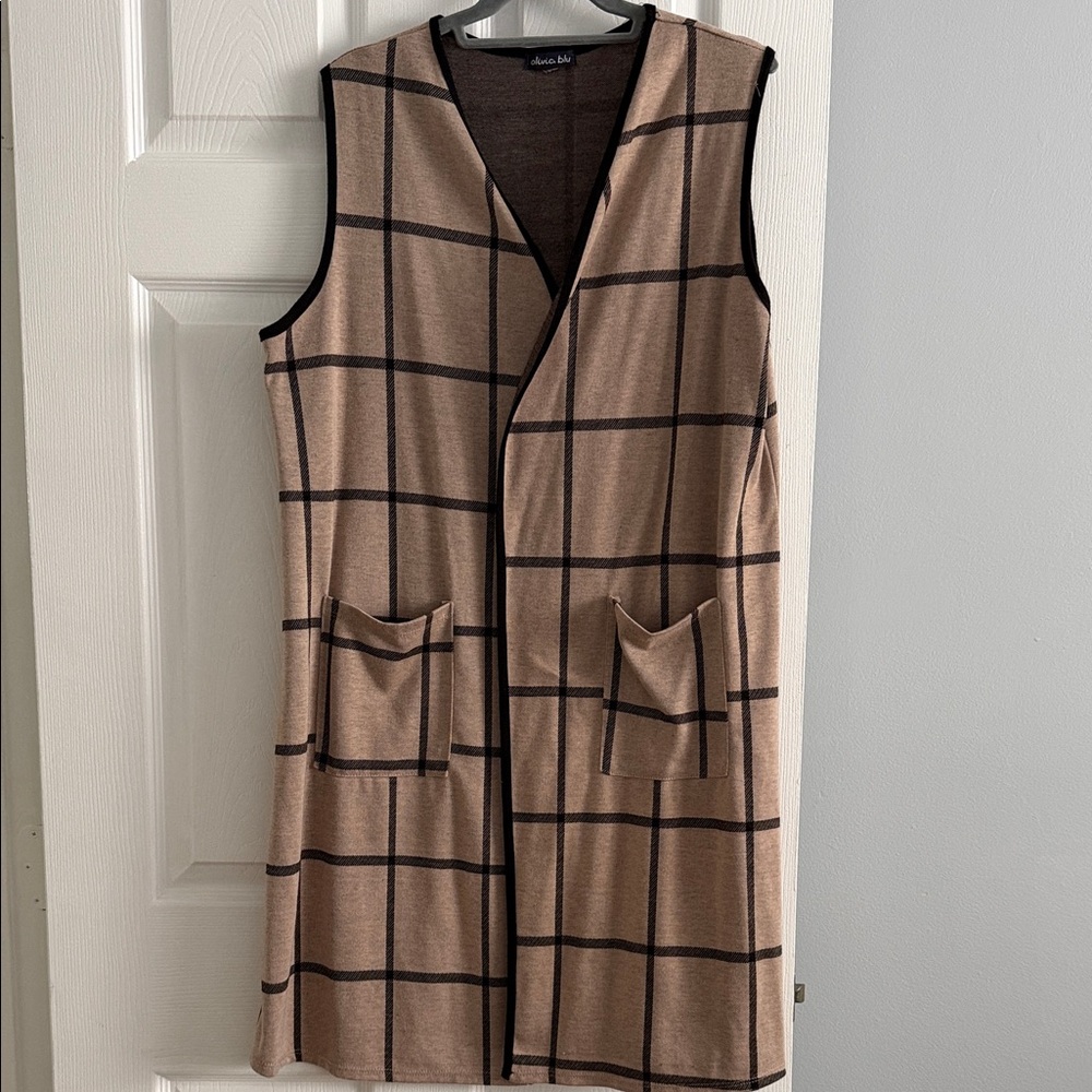 olivia blue Long Vest / Open Front Cardigan Tan & Black Check - size XL